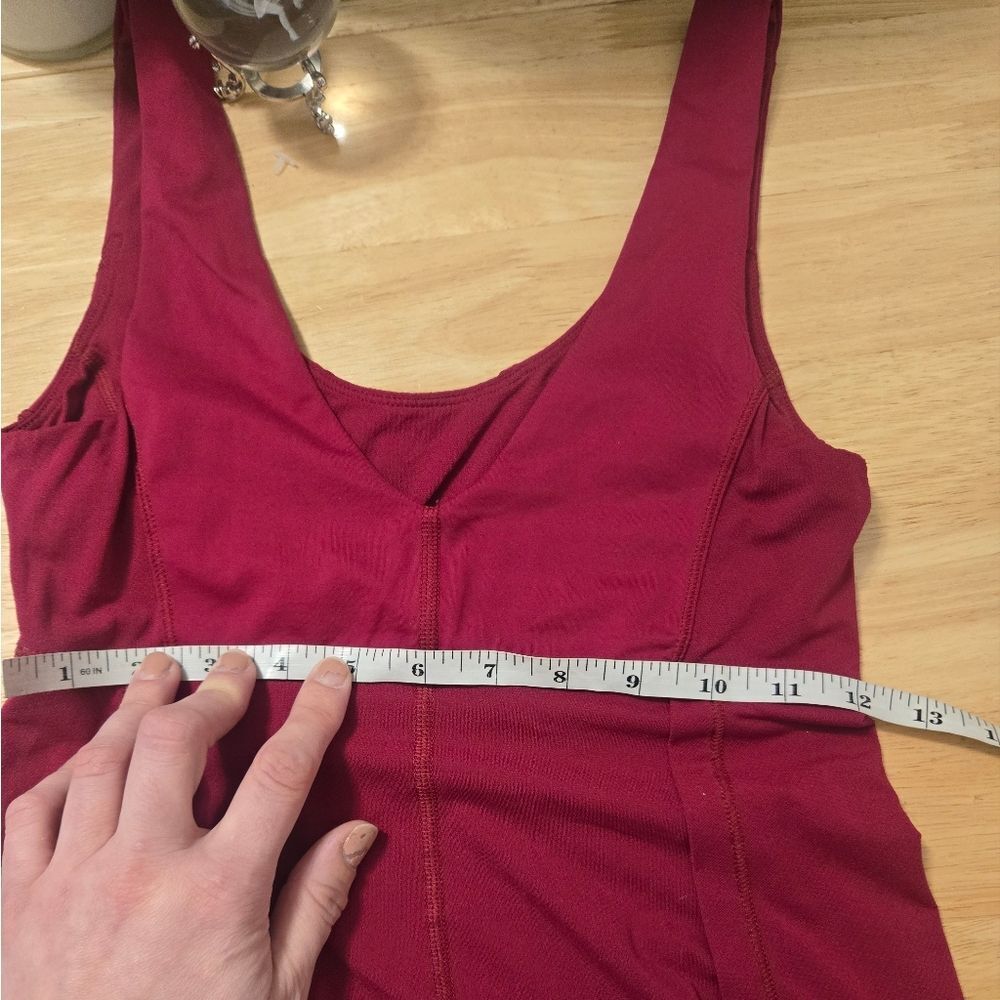 lululemon 2 Piece Bundle Capri And Tank - Picture 7 of 11
